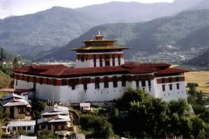 10Paro-Dzong WEB