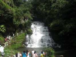 3Elephant-Falls-Shillong